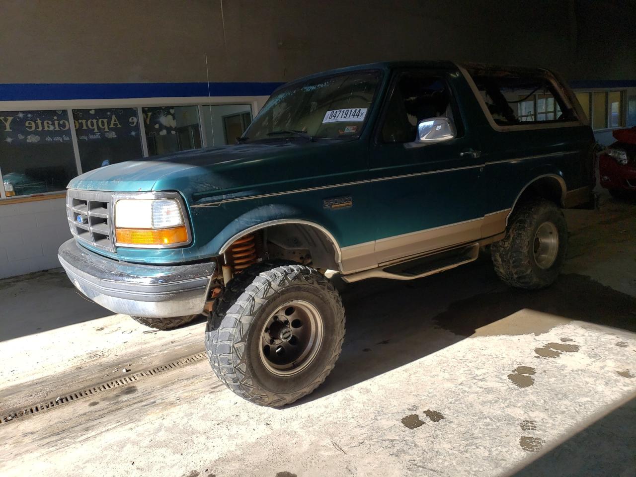 1996 Ford Bronco VIN 1FMEU15H6TLA69143