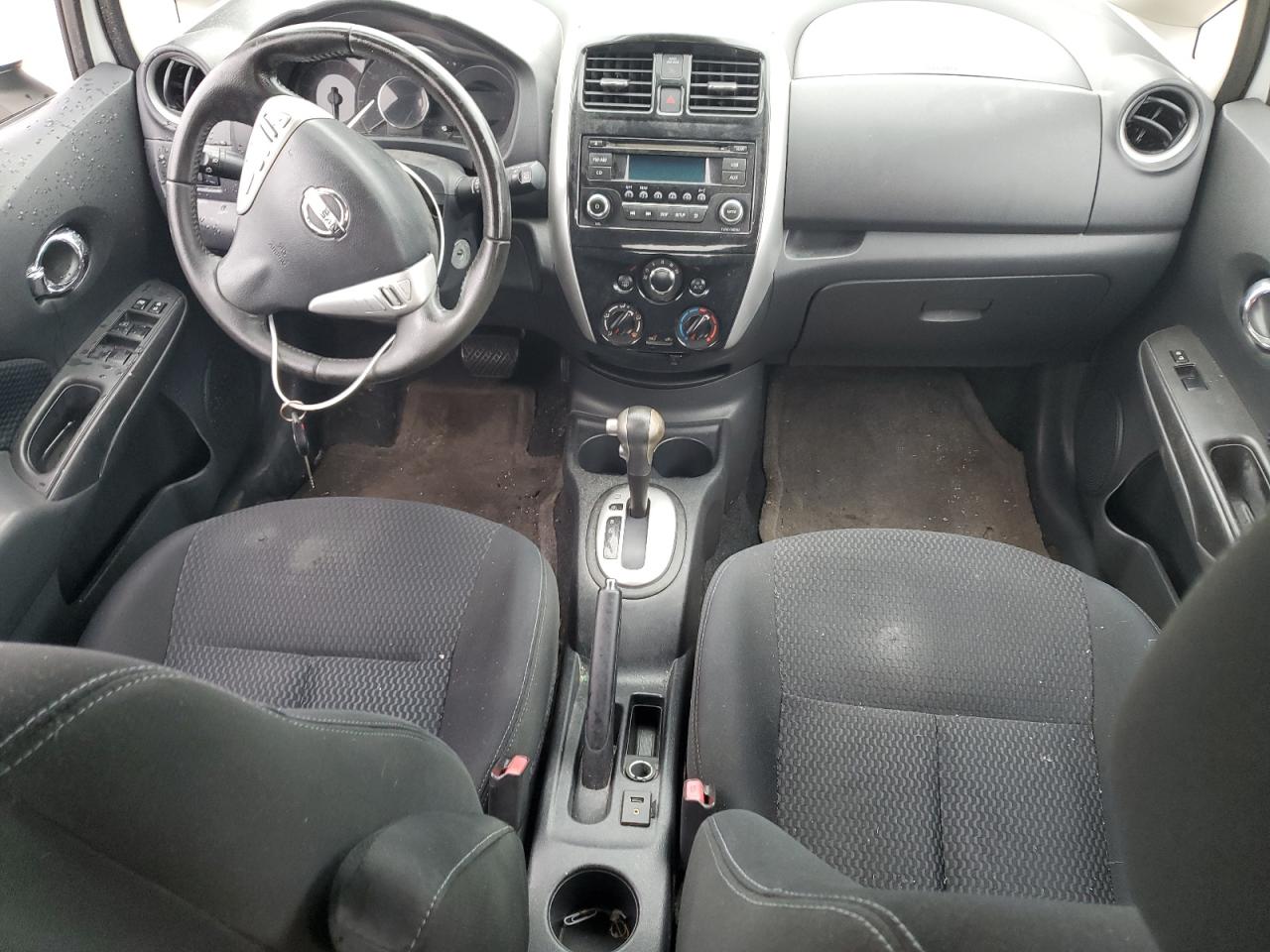 2015 Nissan Versa VIN 3N1CE2CPXFL392843 Copart auction photo, water/flood damage thumbnail 8