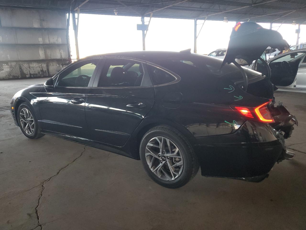 2020 Hyundai Sonata VIN 5NPEL4JA3LH051981 Copart auction photo, rear end damage thumbnail 2
