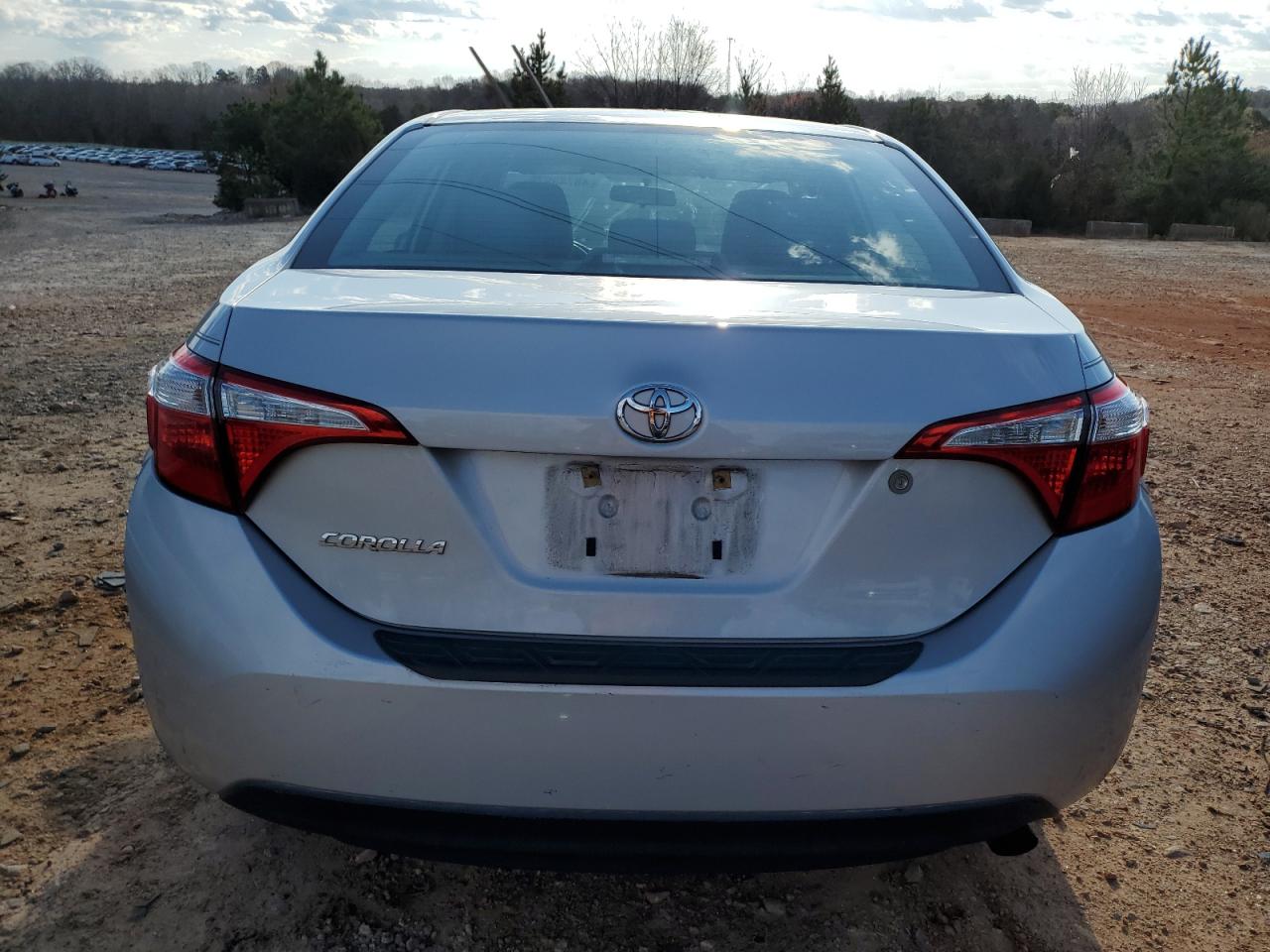 2014 Toyota Corolla VIN 2T1BURHE2EC013282 Copart auction photo, side / front end damage thumbnail 6