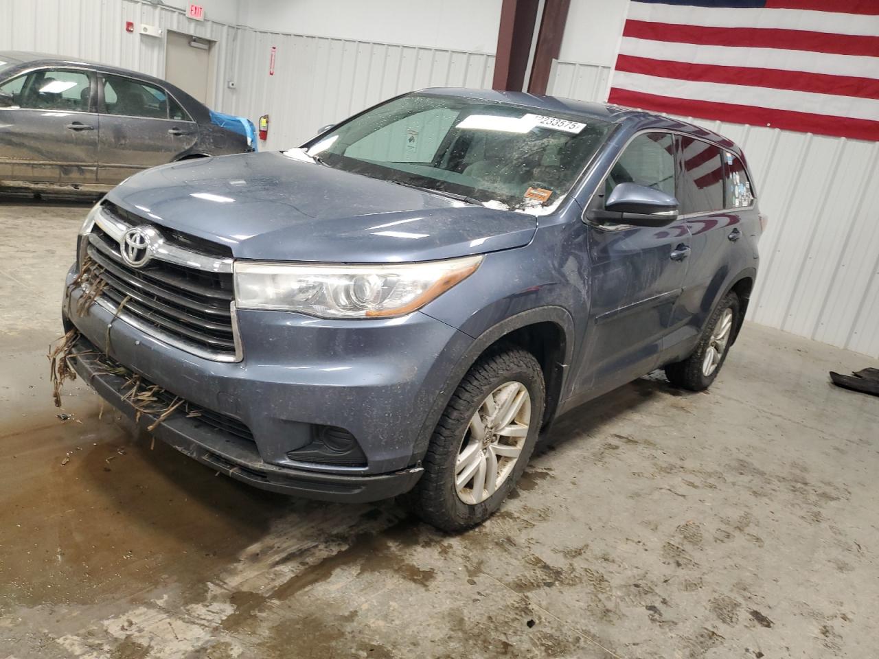 2015 Toyota Highlander VIN 5TDBKRFH8FS091559