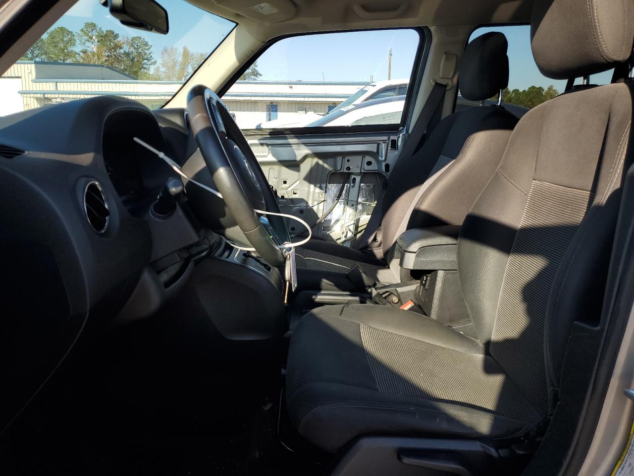 2016 Jeep Liberty (Patriot) VIN 1C4NJPFB8GD698123 Copart auction photo, all over damage thumbnail 7