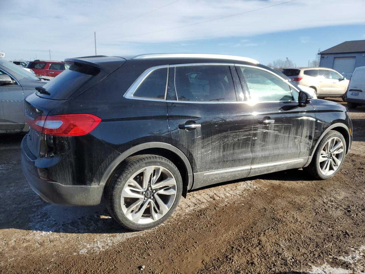 2017 Lincoln MKX VIN 2LMPJ8LP3HBL11158 Copart auction photo, front end / minor dent/scratches damage thumbnail 3