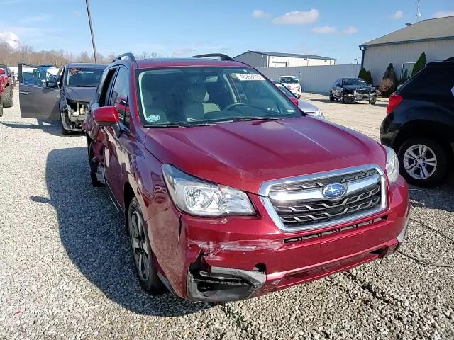 2018 Subaru Forester VIN JF2SJAEC1JH472467 Copart auction photo, side / front end damage thumbnail 14