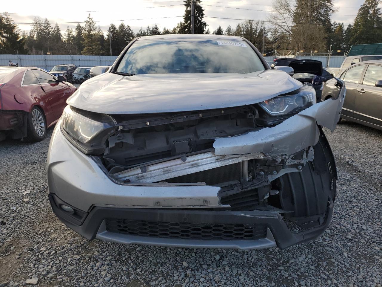 2017 Honda CR-V VIN 2HKRW2H84HH681807 Copart auction photo, front end / rear end damage thumbnail 5