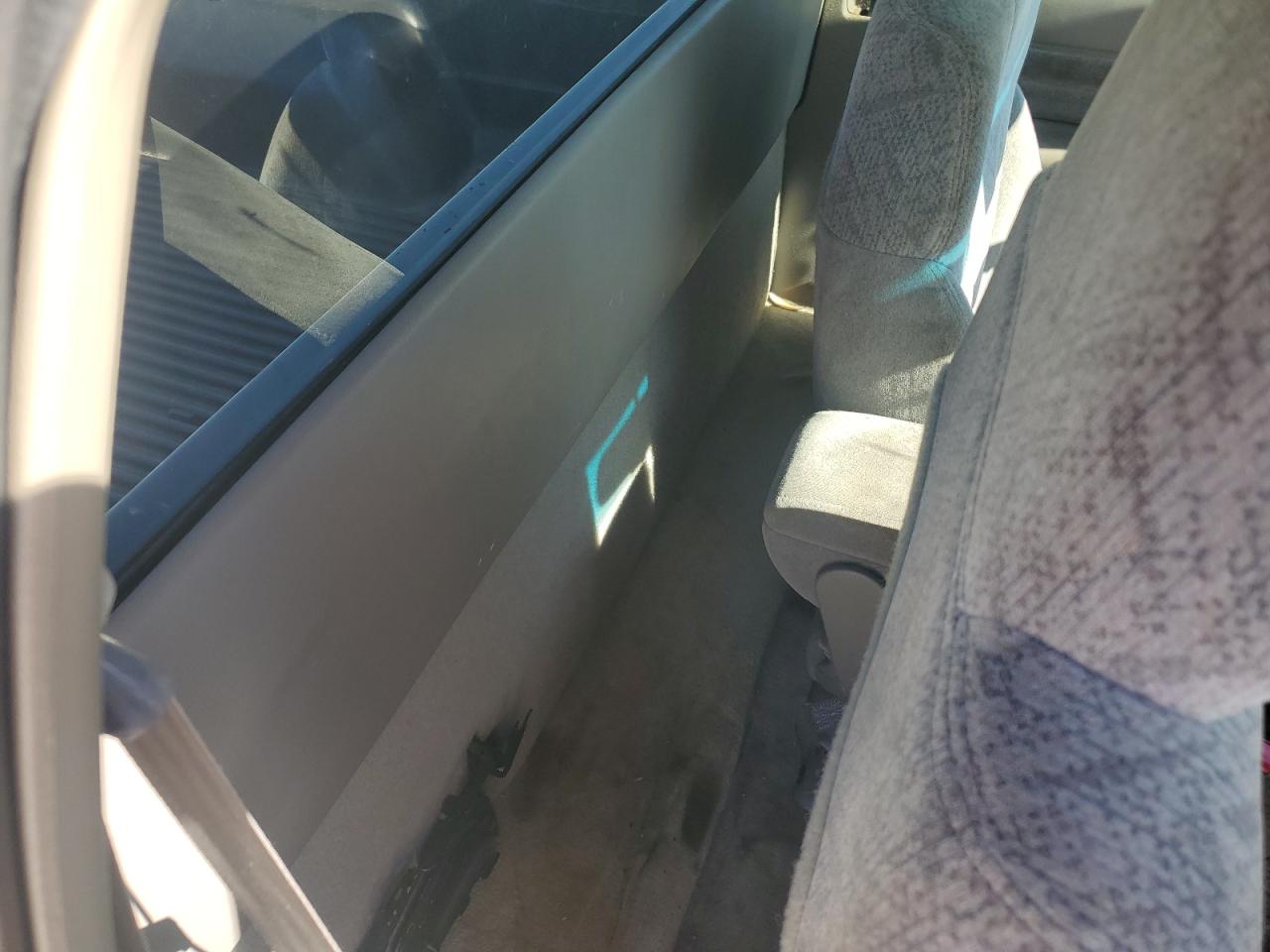 2000 GMC Sonoma VIN 1GTCS1458Y8307612 Copart auction photo, front end damage thumbnail 10