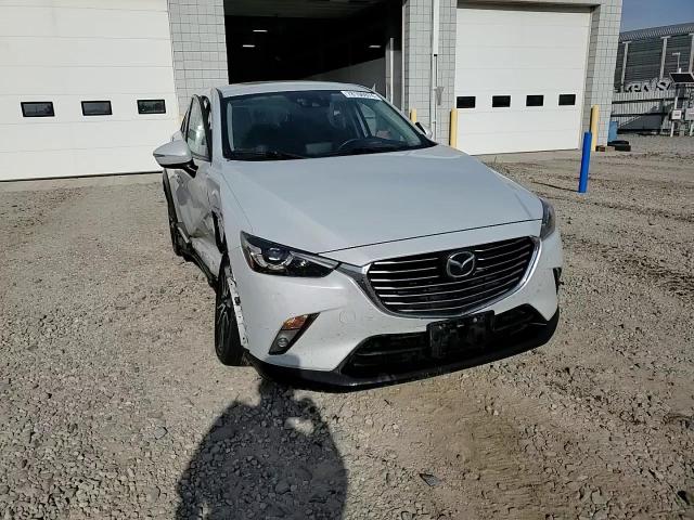 2016 Mazda CX-3 VIN JM1DKBD70G0104514 Copart auction photo, front end / side damage thumbnail 11