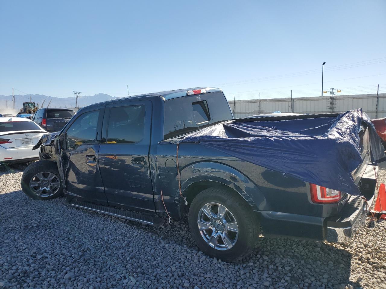 2016 Ford F-150 VIN 1FTEW1CG2GKF65058 Copart auction photo, front end / side damage thumbnail 2
