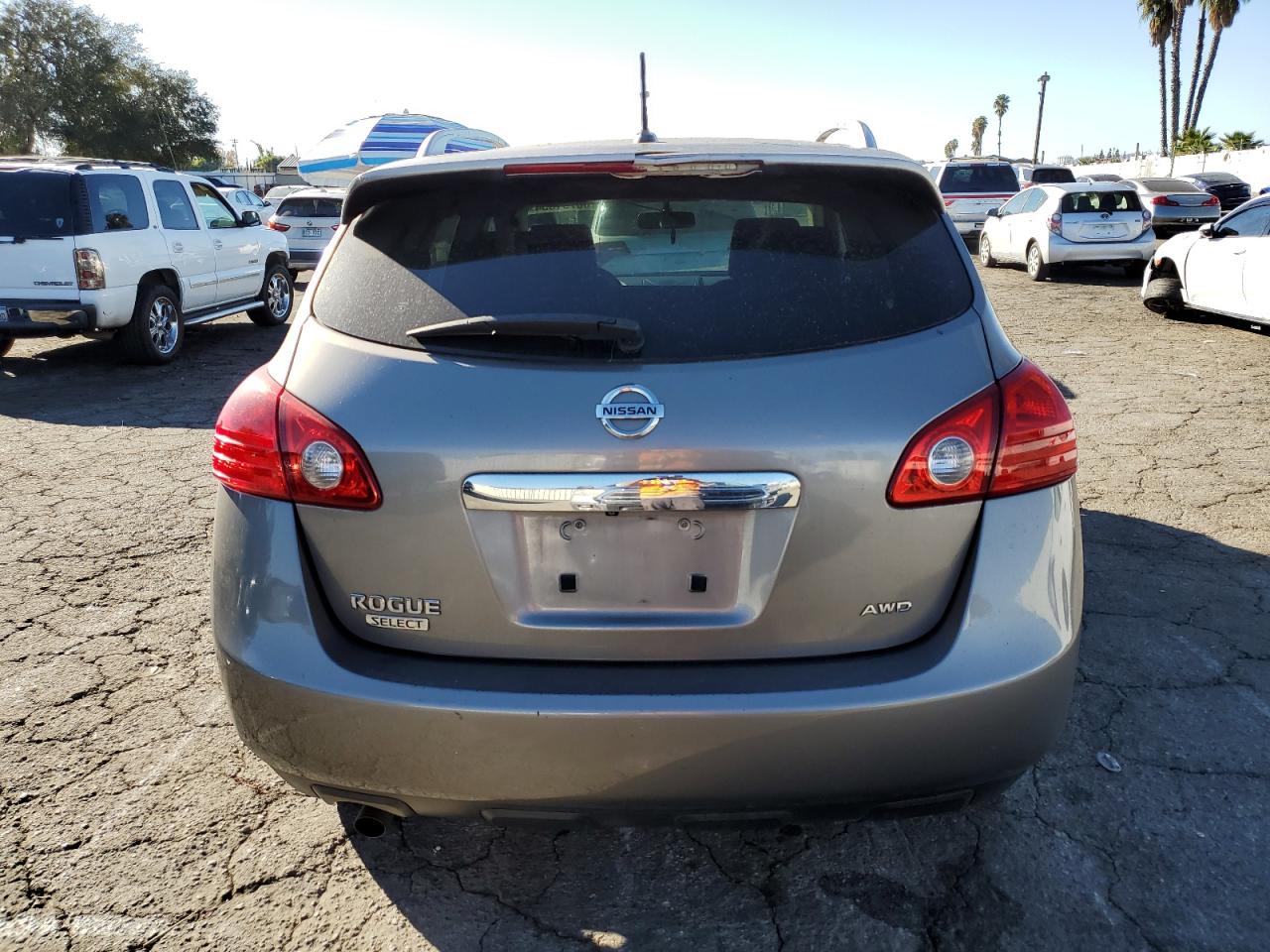 2015 Nissan Rogue VIN JN8AS5MV2FW260251 Copart auction photo, front end / minor dent/scratches damage thumbnail 6