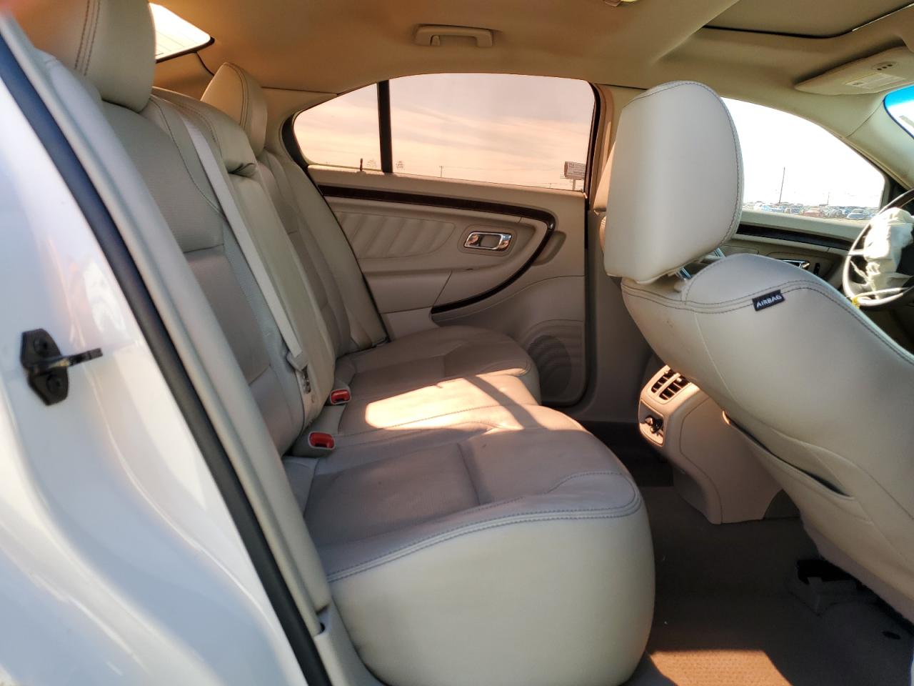 2010 Ford Taurus VIN 1FAHP2FW8AG131469 Copart auction photo, front end / side damage thumbnail 10