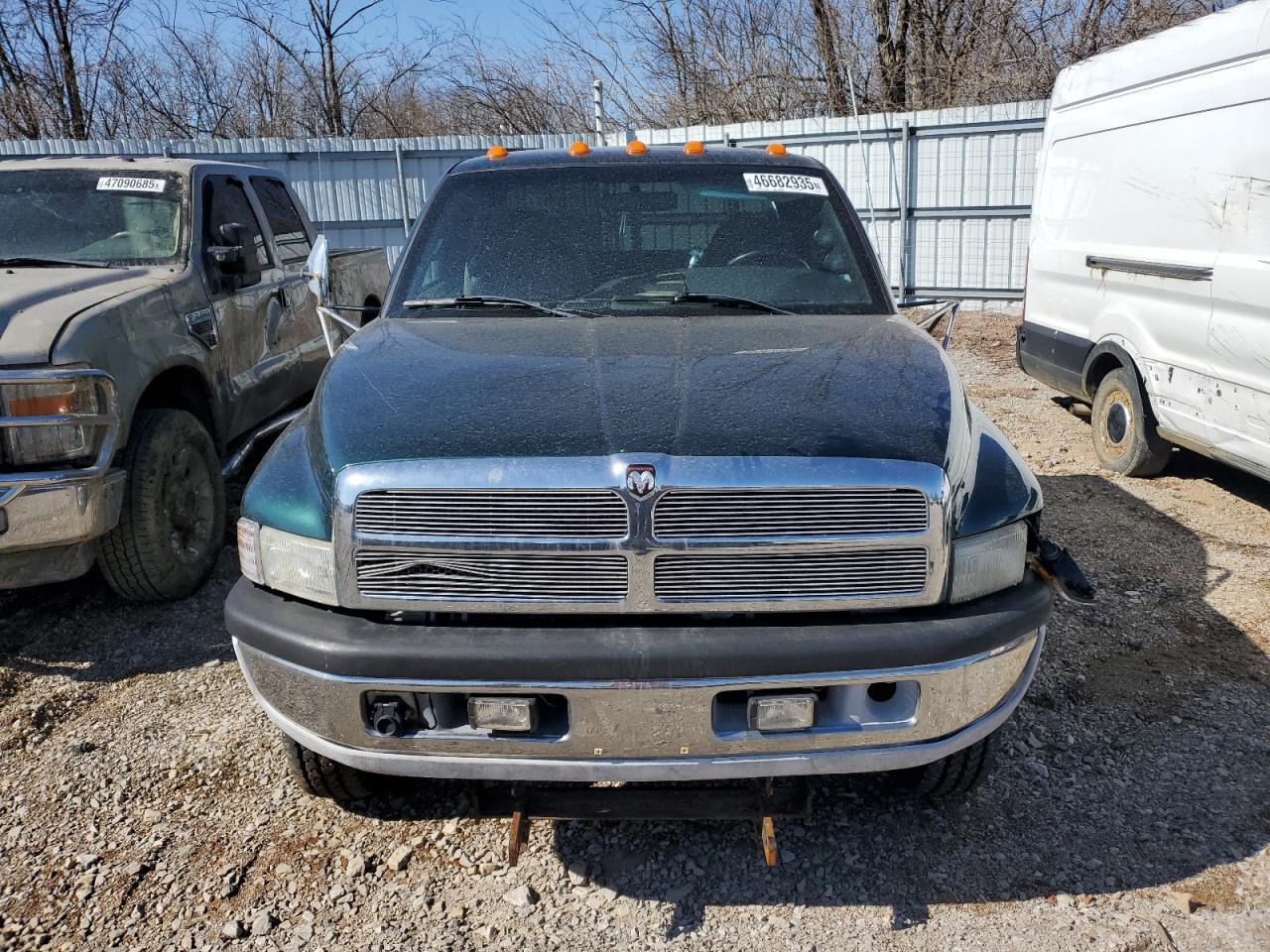 2002 Dodge RAM VIN 3B7MF33672M299598 Copart auction photo, all over damage thumbnail 5