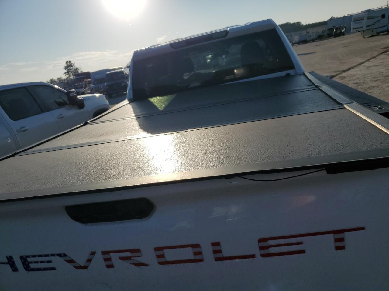 2022 Chevrolet Silverado VIN 1GC4YME75NF211450 Copart auction photo, all over damage thumbnail 10