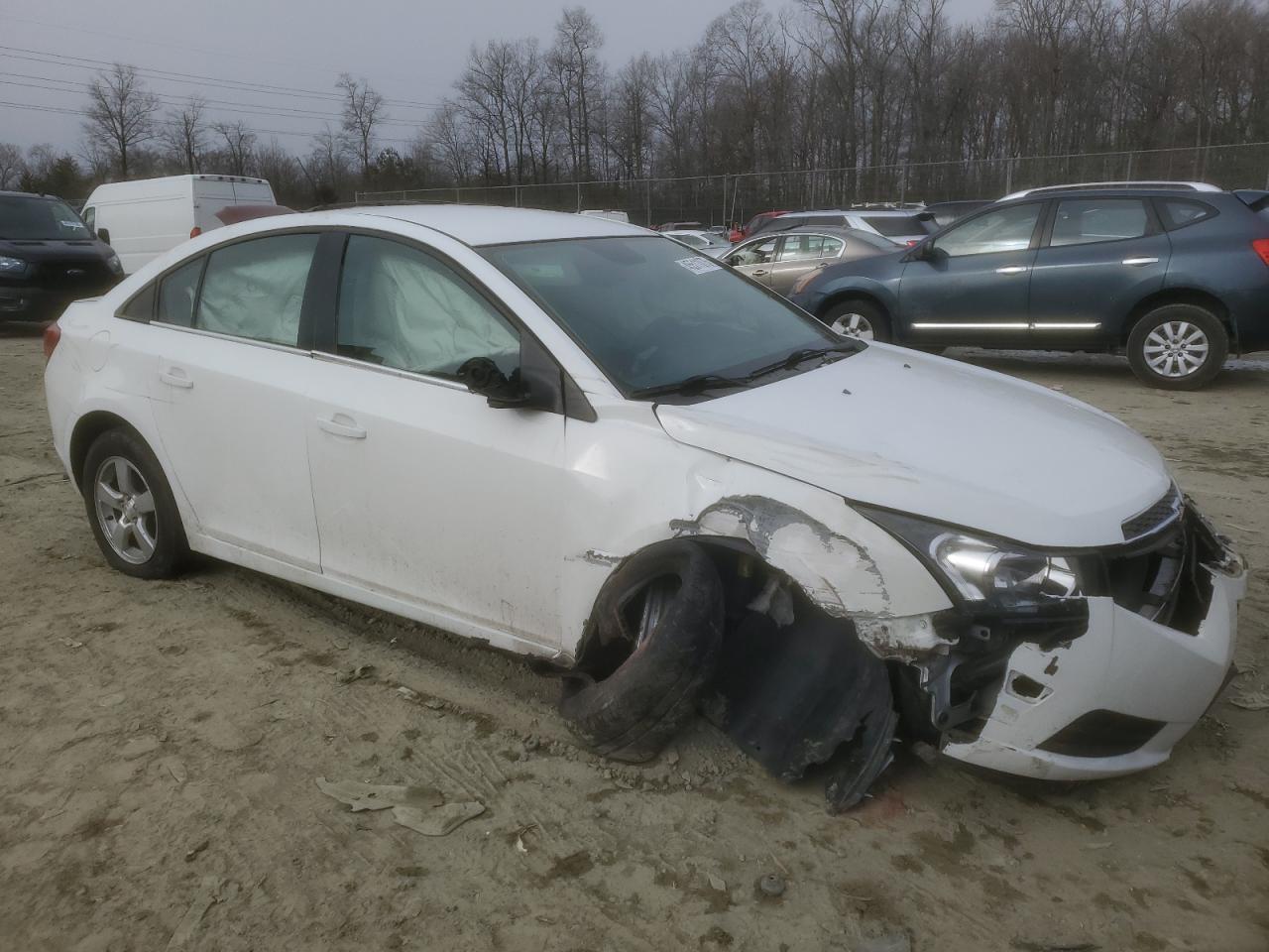 2014 Chevrolet Cruze VIN 1G1PC5SB5E7329771 Copart auction photo, front end / undercarriage damage thumbnail 4