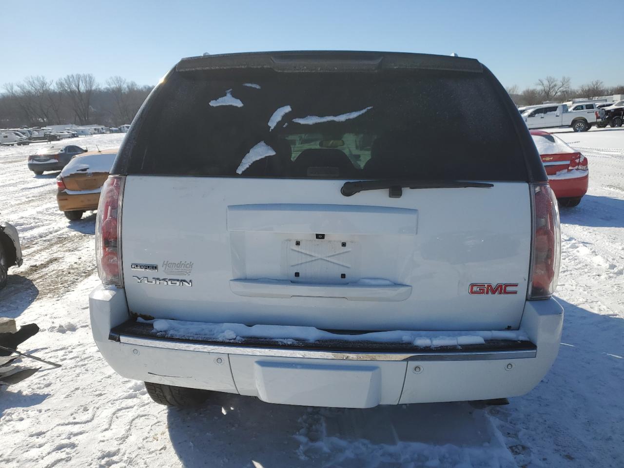 2009 GMC Yukon VIN 1GKFK03209R266360 Copart auction photo, undercarriage / front end damage thumbnail 6