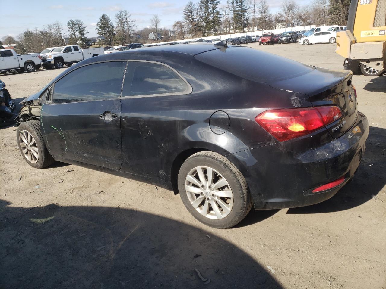 2016 KIA Forte VIN KNAFX6A84G5659366 Copart auction photo, front end damage thumbnail 2