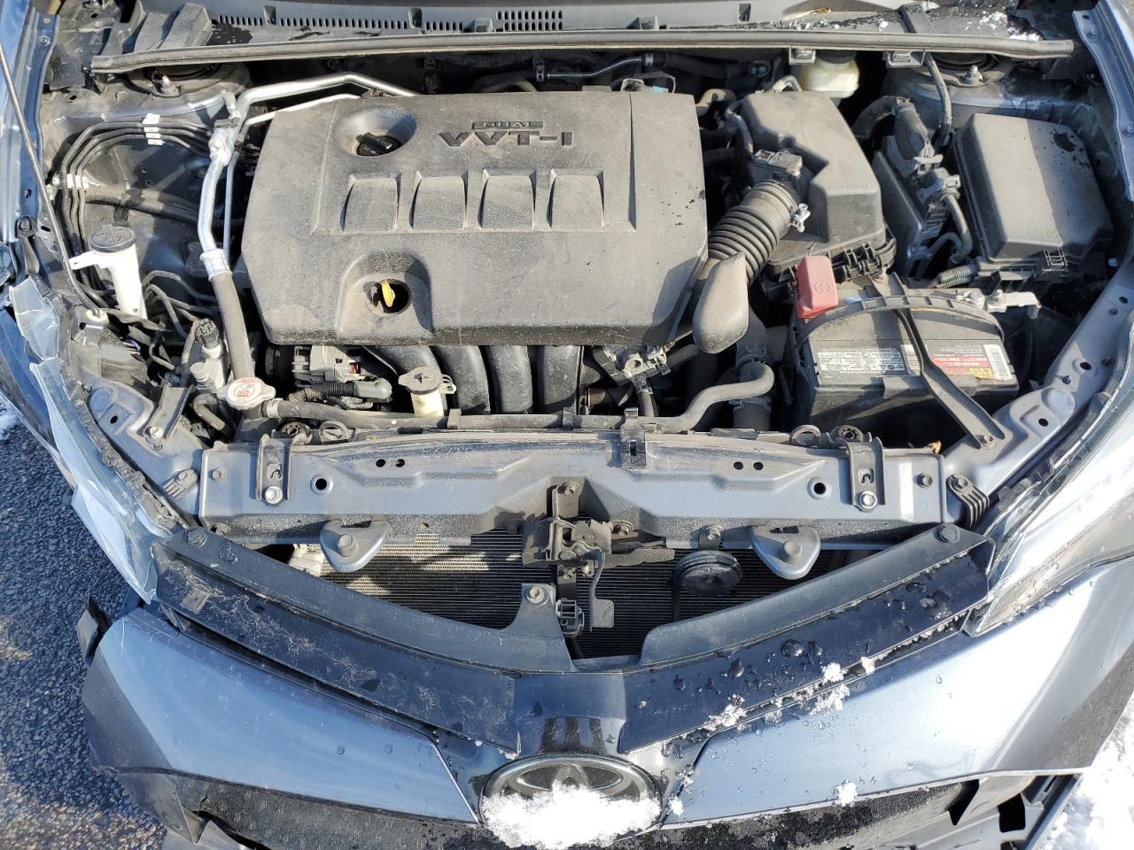 2018 Toyota Corolla VIN 2T1BURHE3JC976072 Copart auction photo, front end / minor dent/scratches damage thumbnail 12