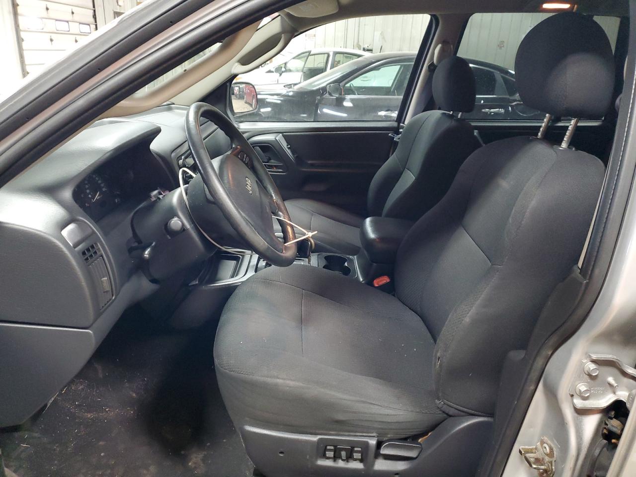 2004 Jeep Grand Cherokee VIN 1J4GW48S14C123766 Copart auction photo, front end damage thumbnail 7