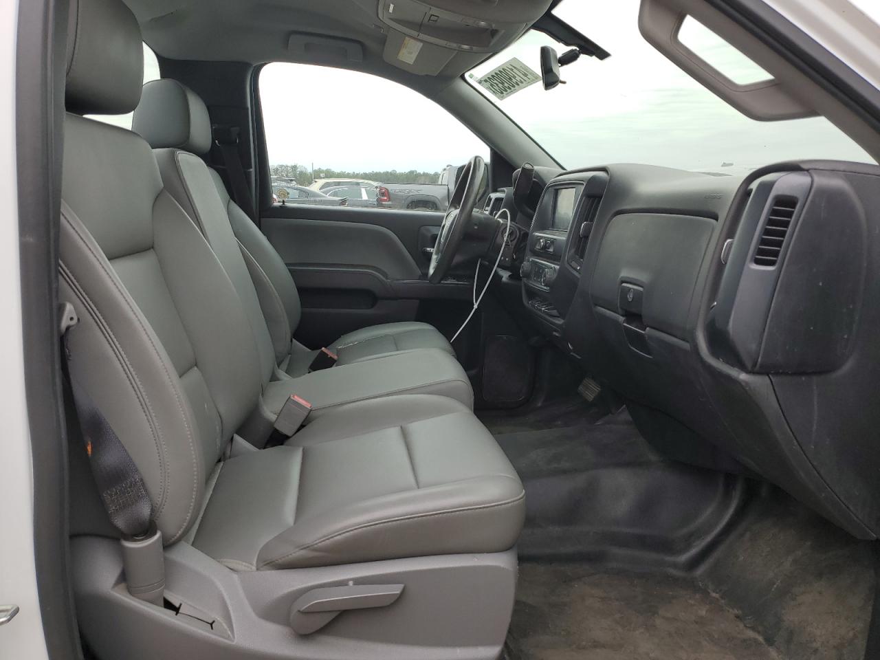 2018 GMC Sierra VIN 1GTN1LEH5JZ138679 Copart auction photo, minor dent/scratches damage thumbnail 10