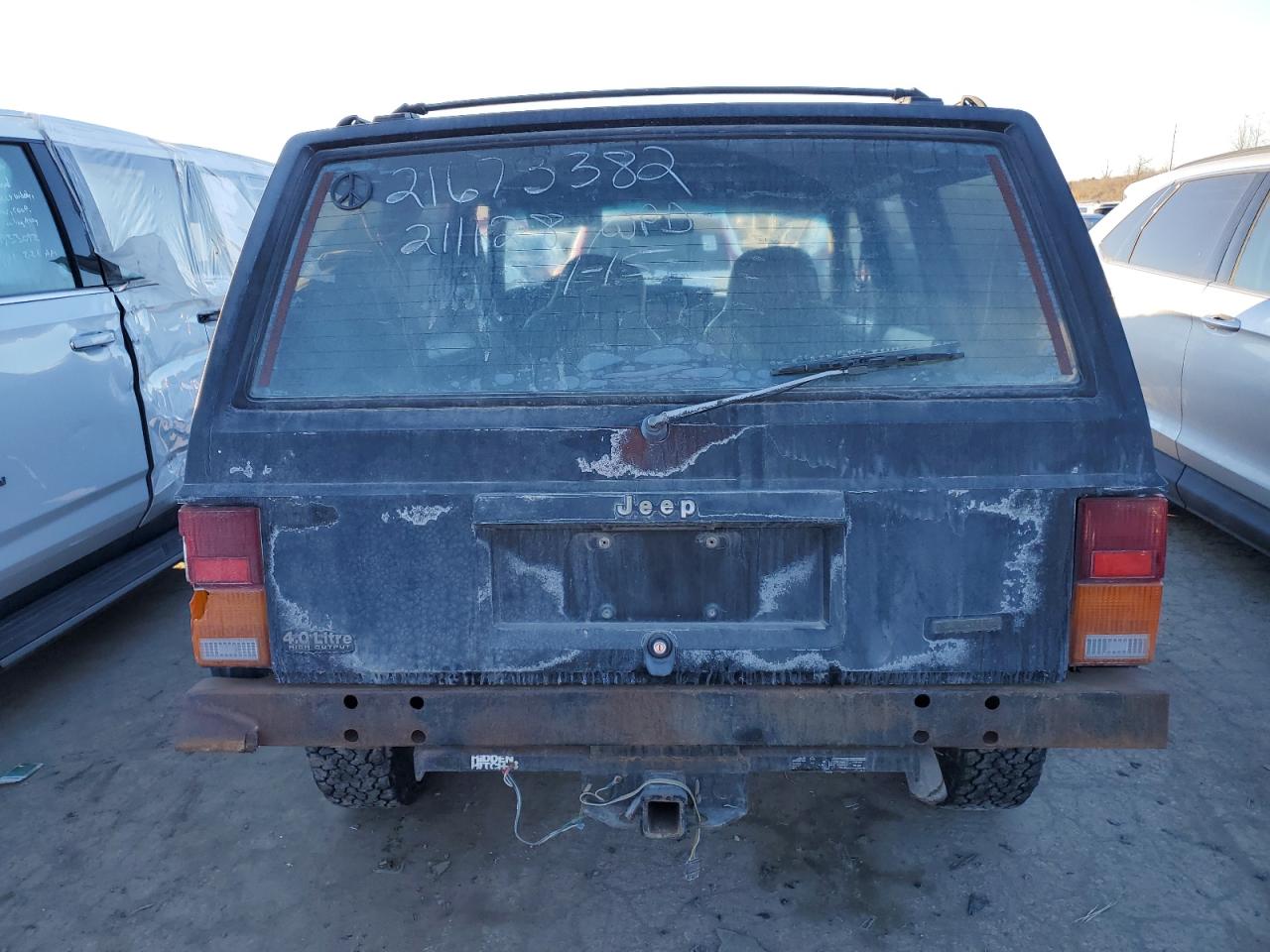 1996 Jeep Grand Cherokee VIN 1J4FJ68S8TL244251 Copart auction photo, side damage thumbnail 6