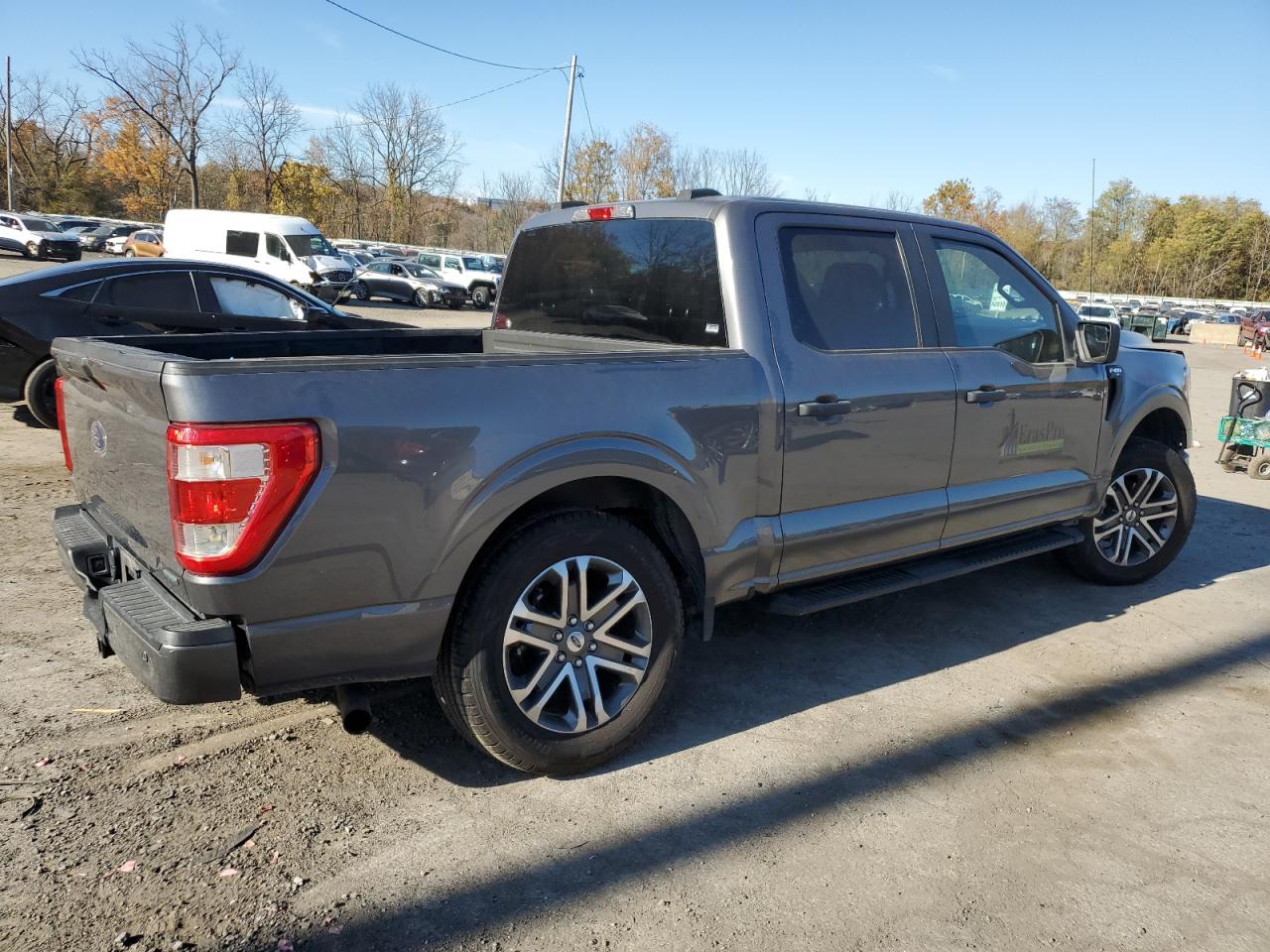 2021 Ford F-150 VIN 1FTEW1EP2MFA40096 Copart auction photo, rear end / minor dent/scratches damage thumbnail 3
