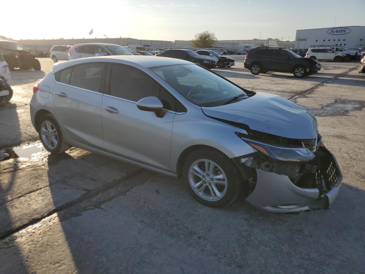 2018 Chevrolet Cruze VIN 3G1BE6SM8JS650095 Copart auction photo, mechanical / front end damage thumbnail 4
