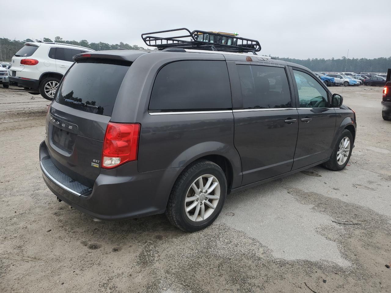 2019 Dodge Caravan VIN 2C4RDGCG9KR662326 Copart auction photo, side damage thumbnail 3