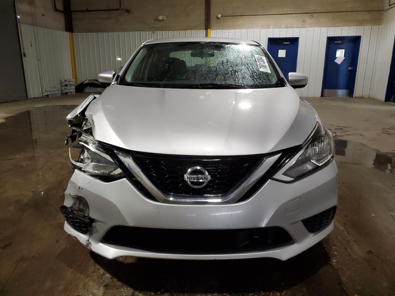 2019 Nissan Sentra VIN 3N1AB7AP1KY330440 Copart auction photo, side / front end damage thumbnail 5