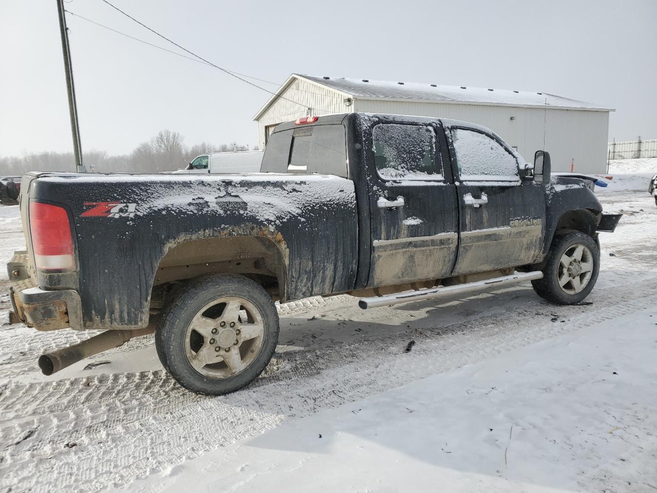 2014 GMC Sierra VIN 1GT125E88EF191195 Copart auction photo, front end damage thumbnail 3