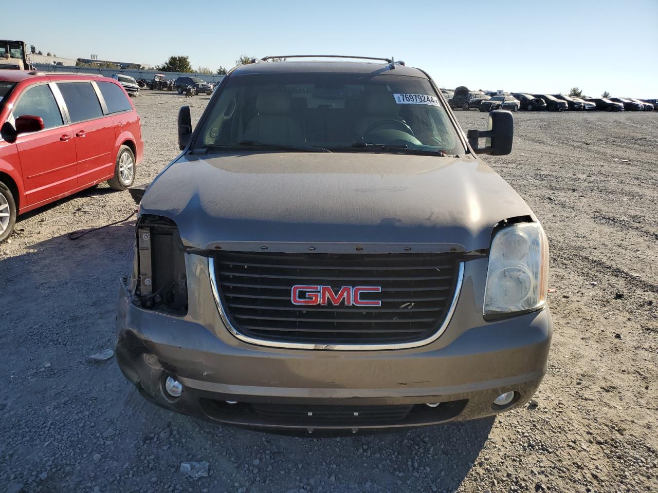 2013 GMC Yukon VIN 1GKS2KE79DR146357 Copart auction photo, front end damage thumbnail 5