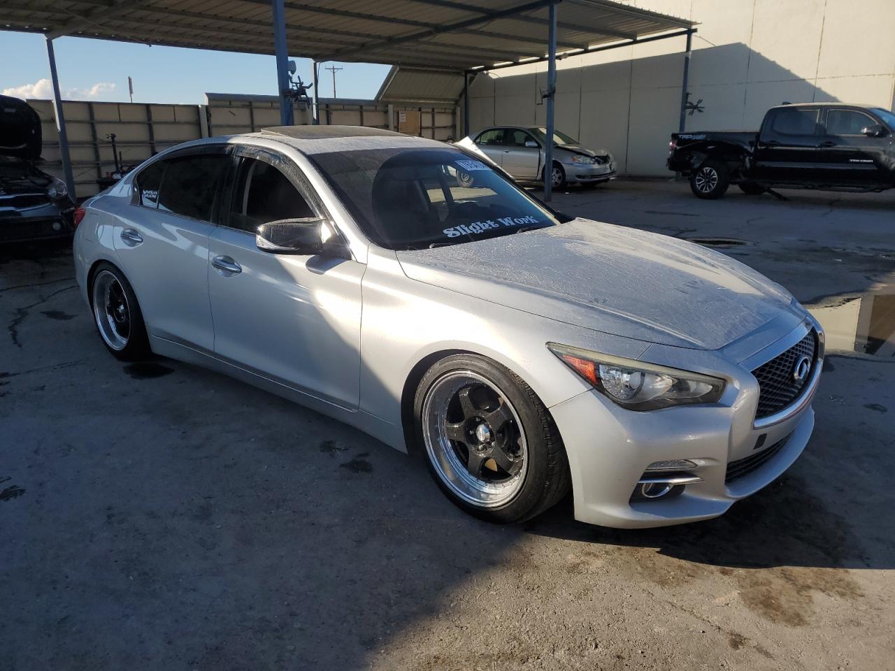 2015 Infiniti Q50 VIN JN1BV7AR2FM392337 Copart auction photo, front end / side damage thumbnail 4