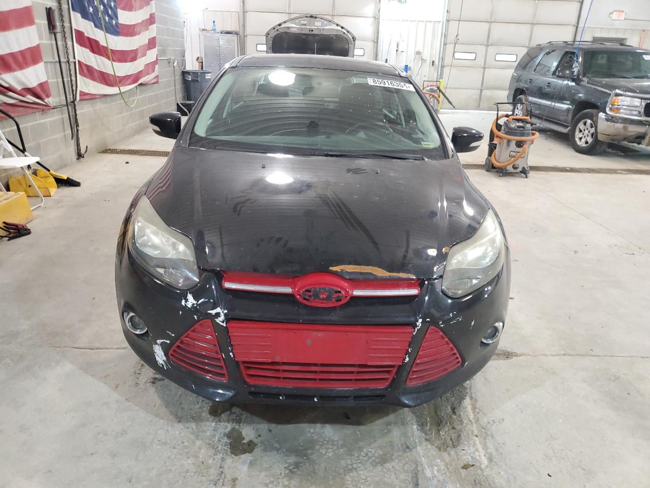 2017 Ford Focus VIN 1FADP3F26HL245120 Copart auction photo, side / minor dent/scratches damage thumbnail 5