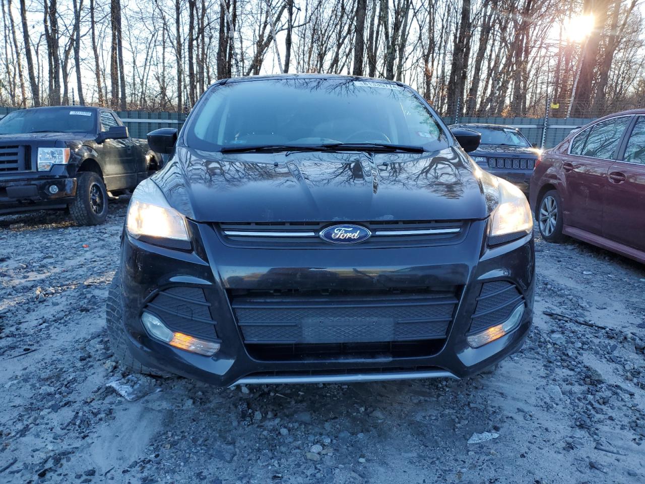 2015 Ford Escape VIN 1FMCU9GX3FUC10064 Copart auction photo, normal wear / minor dent/scratches damage thumbnail 5