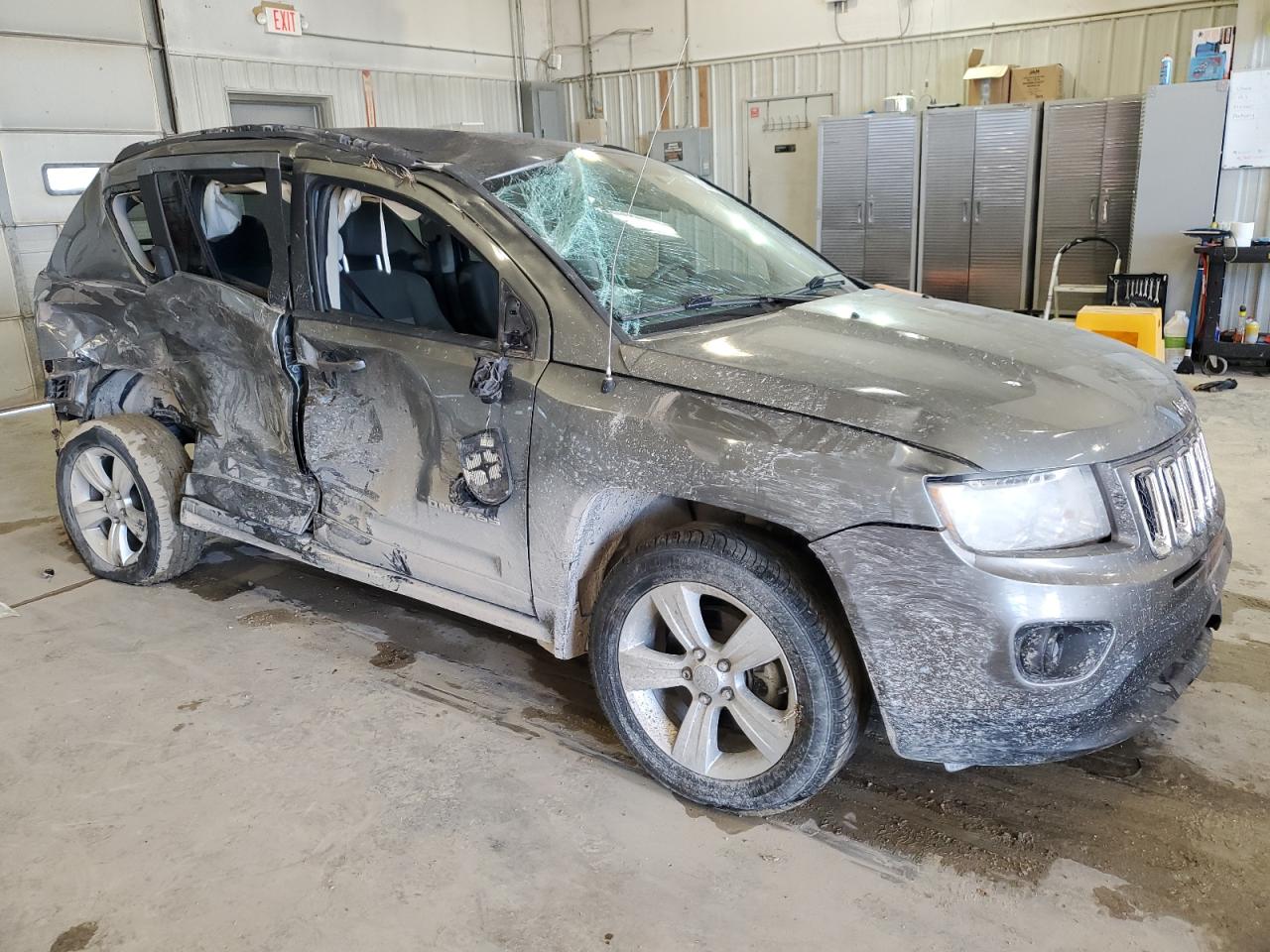 2013 Jeep Compass VIN 1C4NJDBB5DD129407 Copart auction photo, rollover damage thumbnail 4