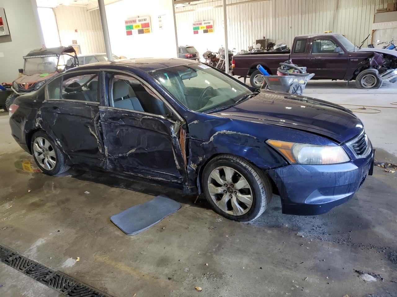 2010 Honda Accord VIN 1HGCP2F76AA072827 Copart auction photo, side / front end damage thumbnail 4