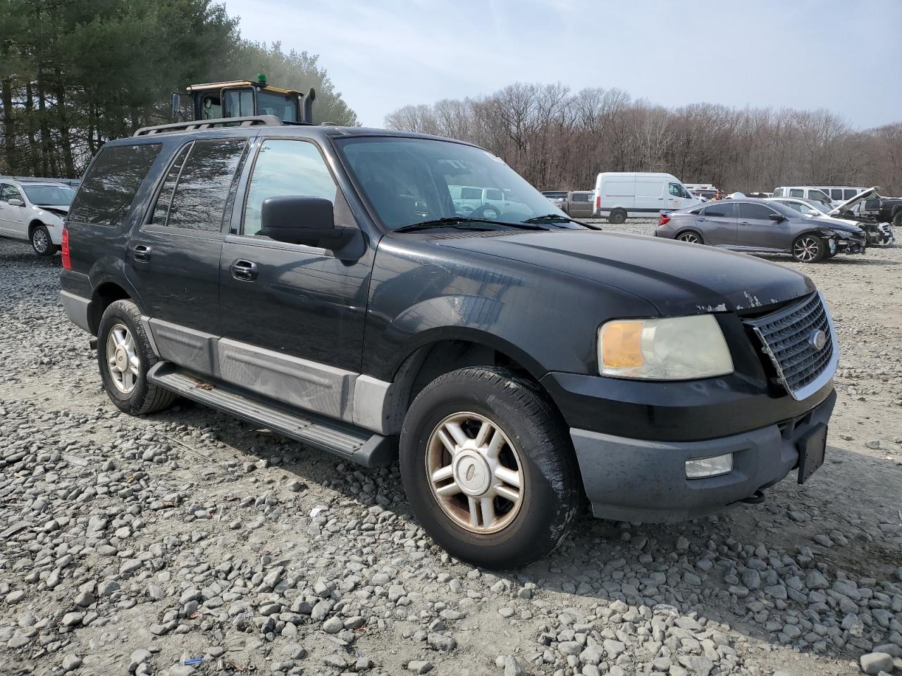 2006 Ford Expedition VIN 1FMFU16566LA96159 Copart auction photo, front end / minor dent/scratches damage thumbnail 4