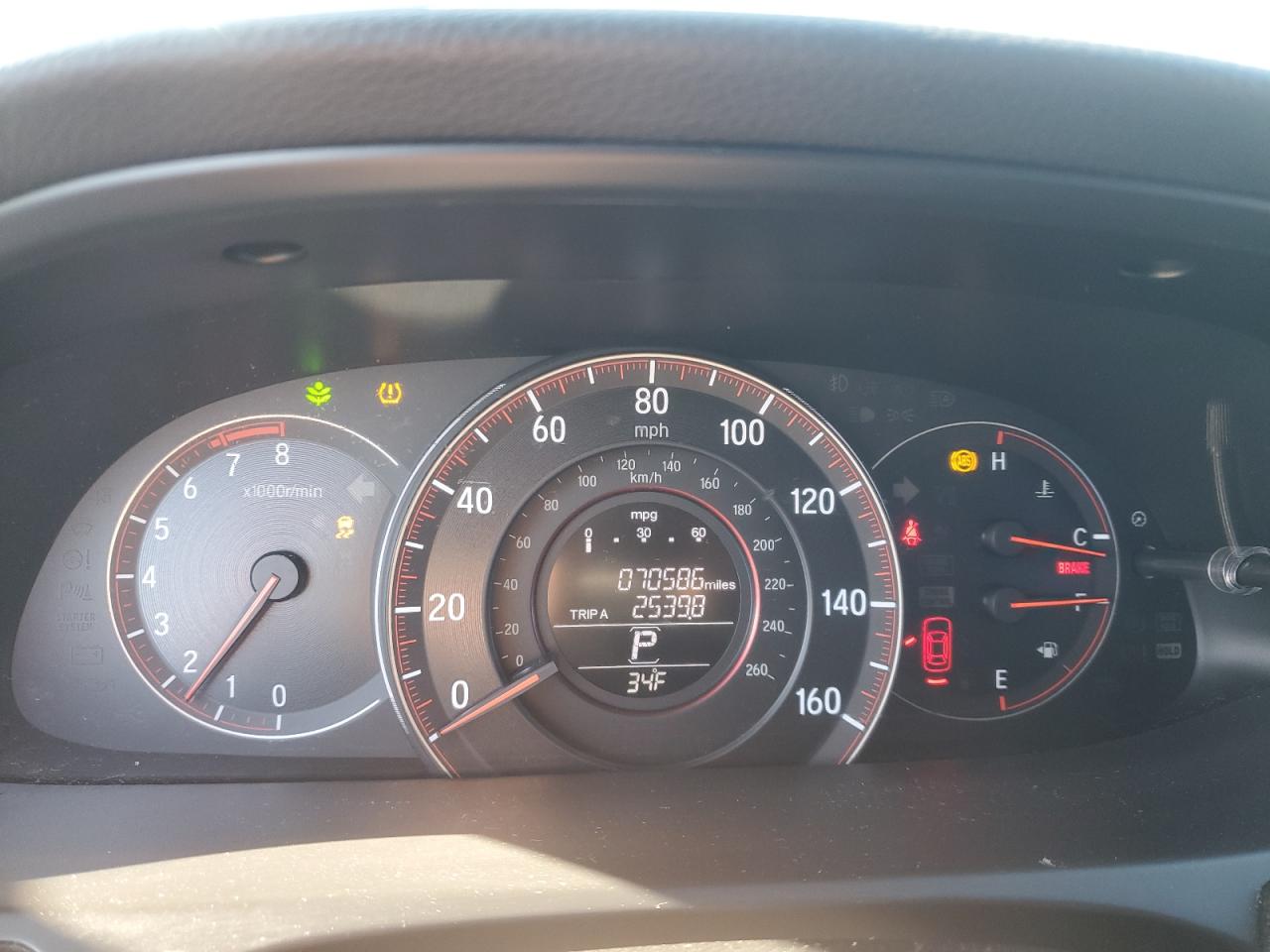 2016 Honda Accord VIN 1HGCR2F56GA034774 Copart auction photo, front end / side damage thumbnail 9