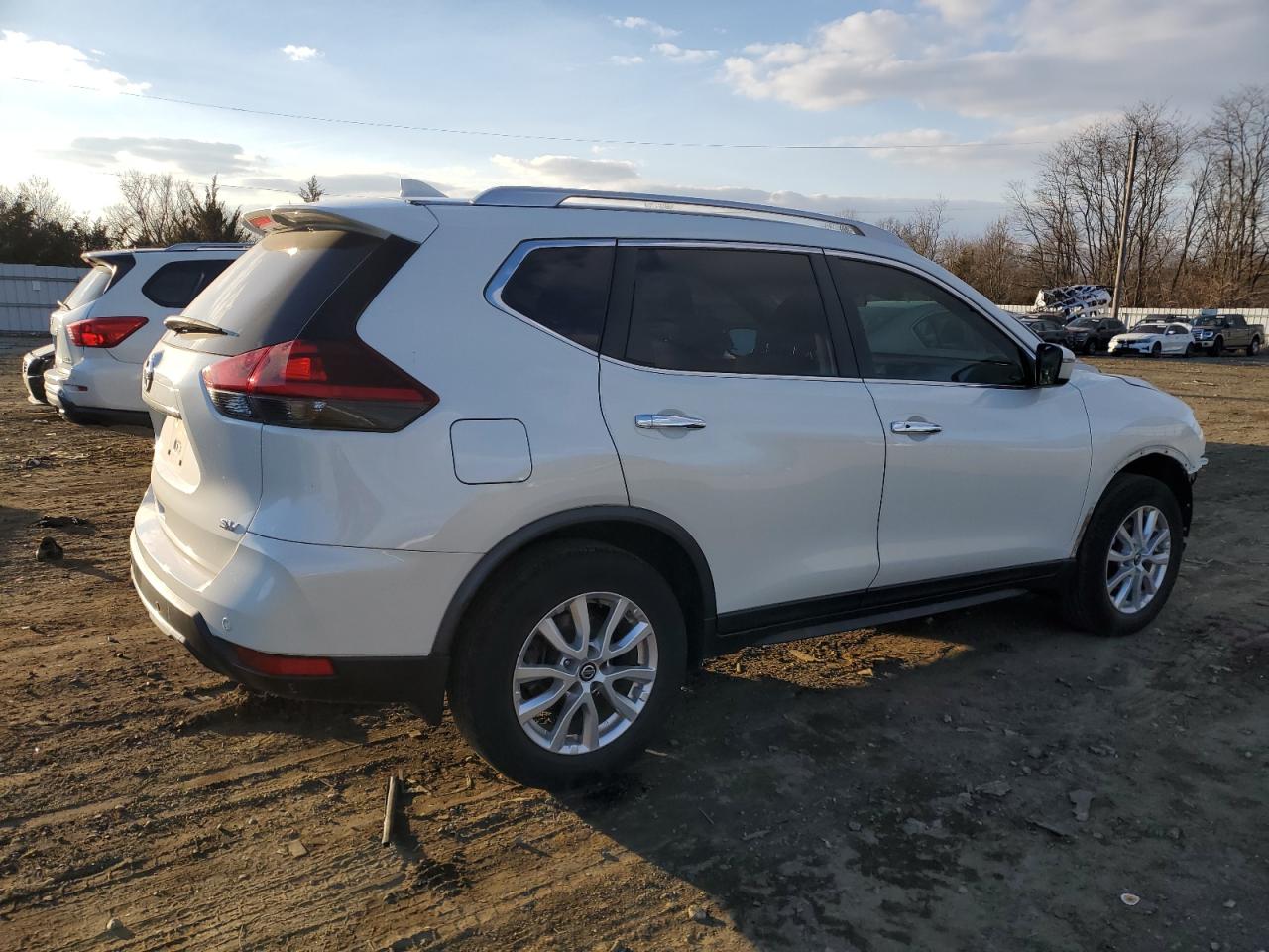 2020 Nissan Rogue VIN JN8AT2MT8LW043213 Copart auction photo, front end damage thumbnail 3