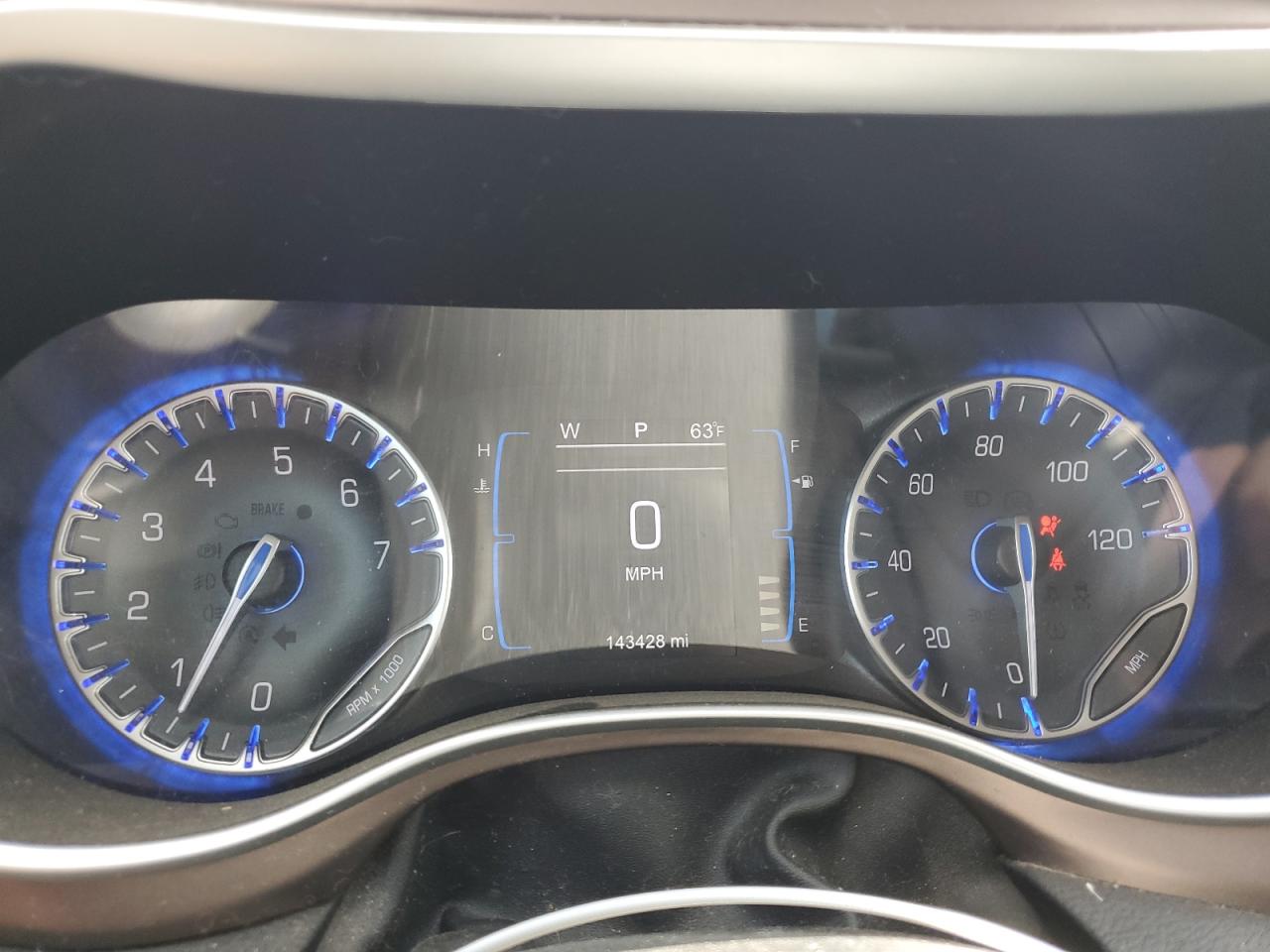 2017 Chrysler Pacifica VIN 2C4RC1BG8HR708870 Copart auction photo, front end / side damage thumbnail 9