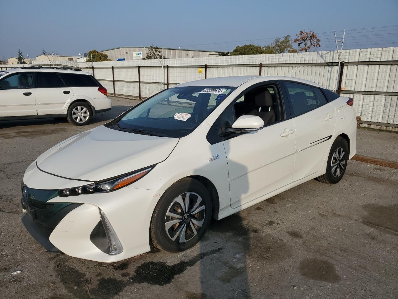2017 Toyota Prius VIN JTDKARFP7H3043811
