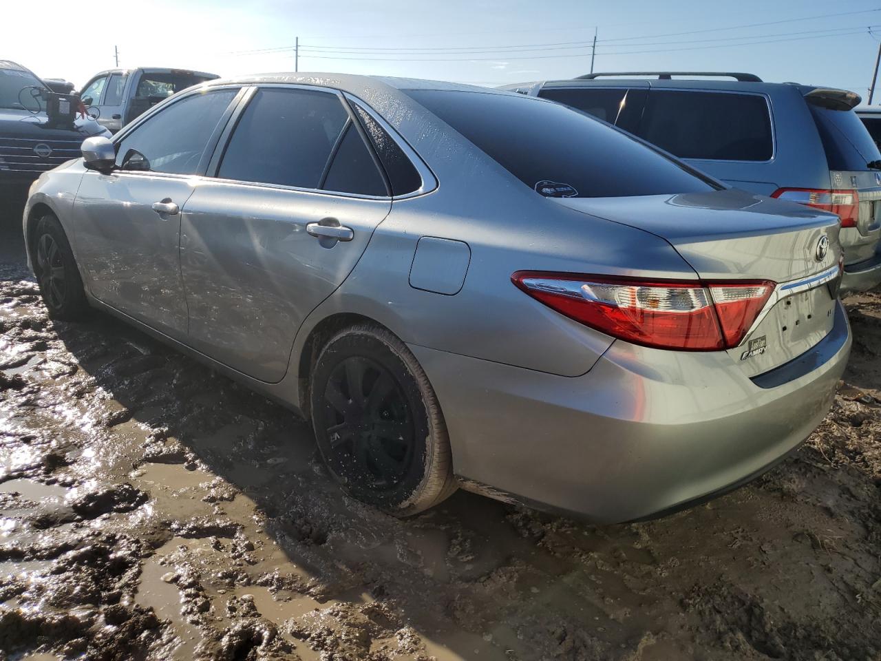 2016 Toyota Camry VIN 4T4BF1FK4GR525847 Copart auction photo, water/flood damage thumbnail 2