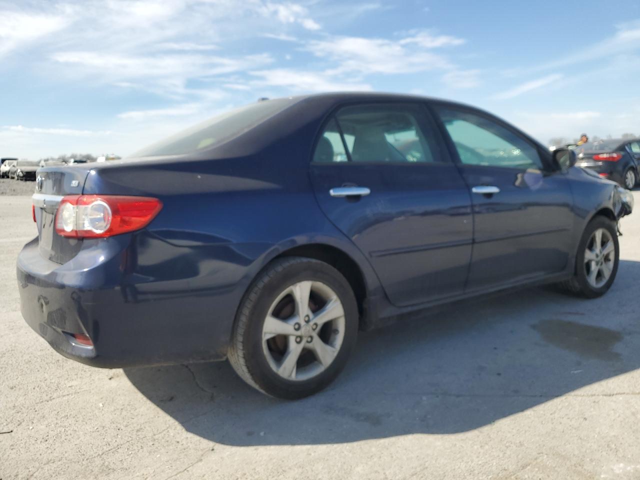 2012 Toyota Corolla VIN 5YFBU4EE8CP030558 Copart auction photo, front end / minor dent/scratches damage thumbnail 3