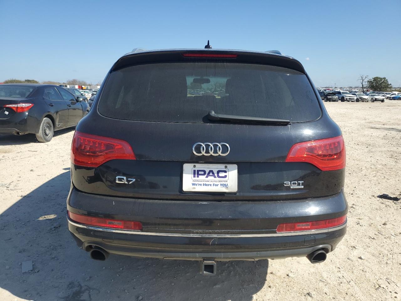 2015 Audi Q7 VIN WA1LGAFE6FD006771 Copart auction photo, minor dent/scratches damage thumbnail 6
