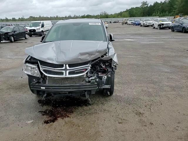 2017 Dodge Journey VIN 3C4PDCBB7HT613105 Copart auction photo, front end / minor dent/scratches damage thumbnail 12