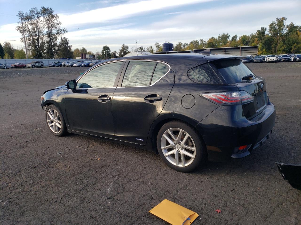 2015 Lexus CT VIN JTHKD5BH6F2229937 Copart auction photo, front end damage thumbnail 2