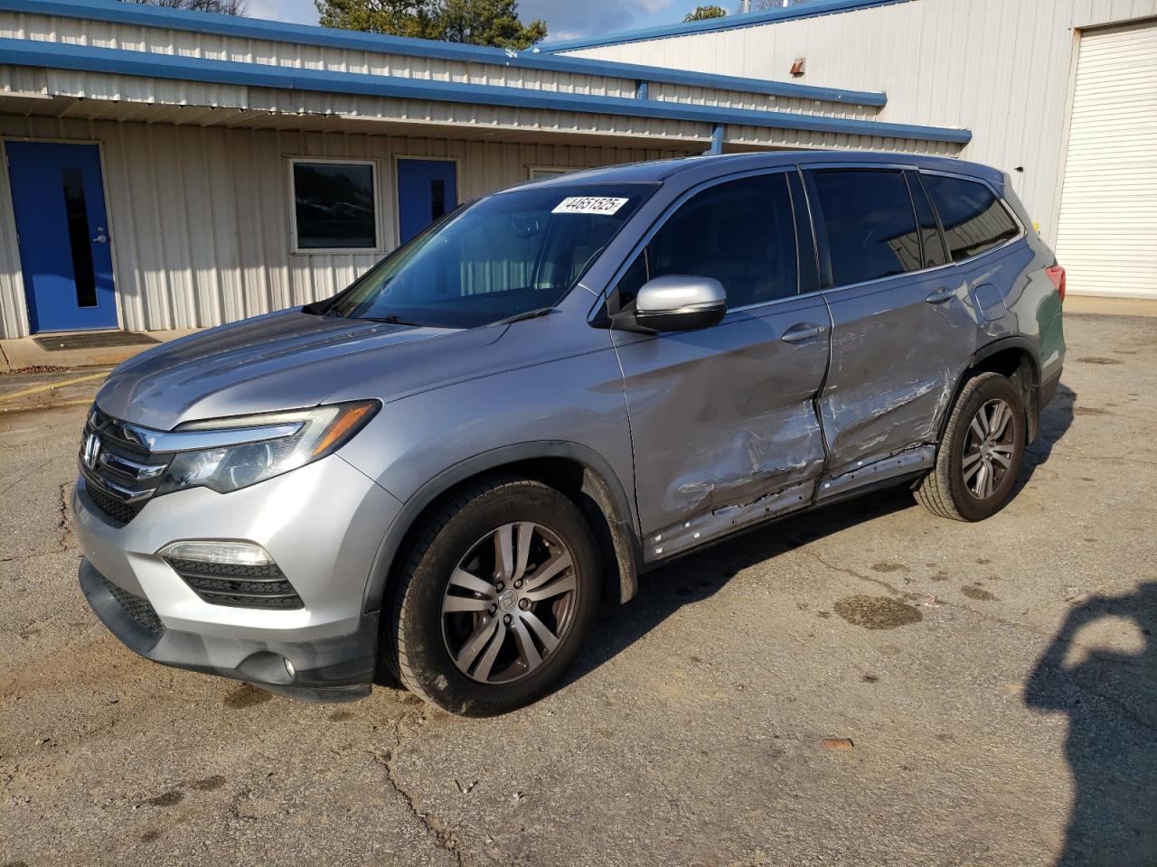 2017 Honda Pilot VIN 5FNYF5H5XHB022356