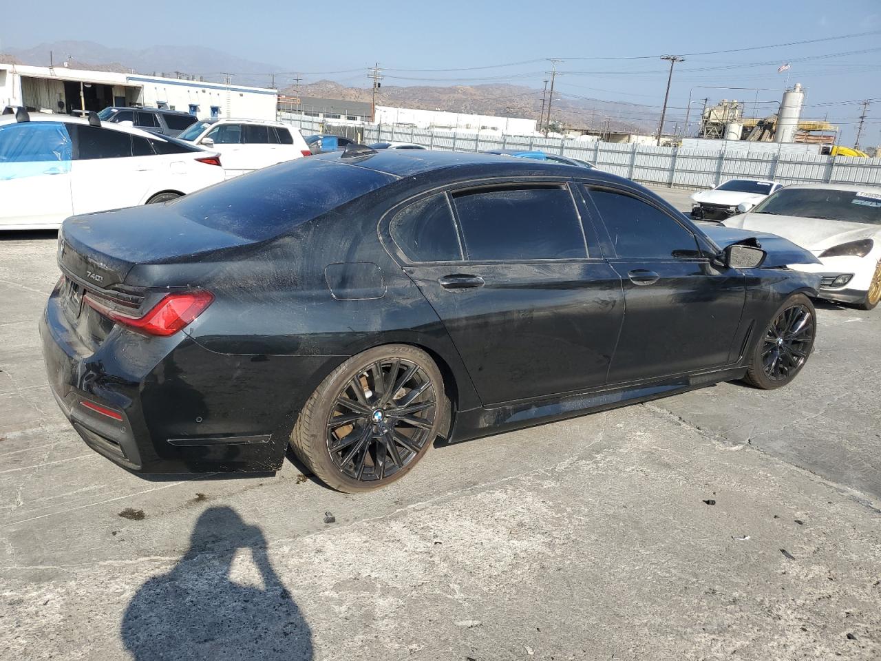 2022 BMW 7er VIN WBA7T2C06NCK50861 Copart auction photo, front end / side damage thumbnail 3