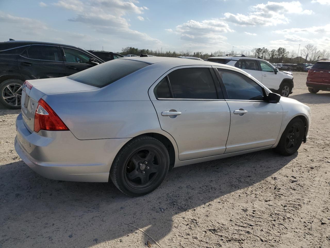 2011 Ford Fusion VIN 3FAHP0HA8BR244533 Copart auction photo, side / minor dent/scratches damage thumbnail 3
