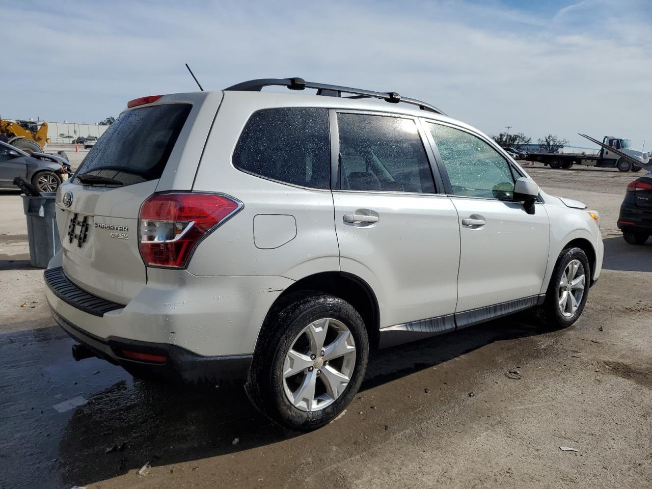 2015 Subaru Forester VIN JF2SJADC0FH841585 Copart auction photo, front end damage thumbnail 3