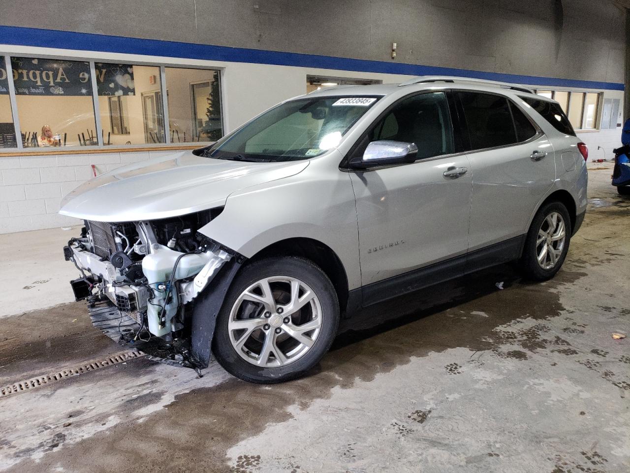 2018 Chevrolet Equinox VIN 3GNAXMEV2JS611029