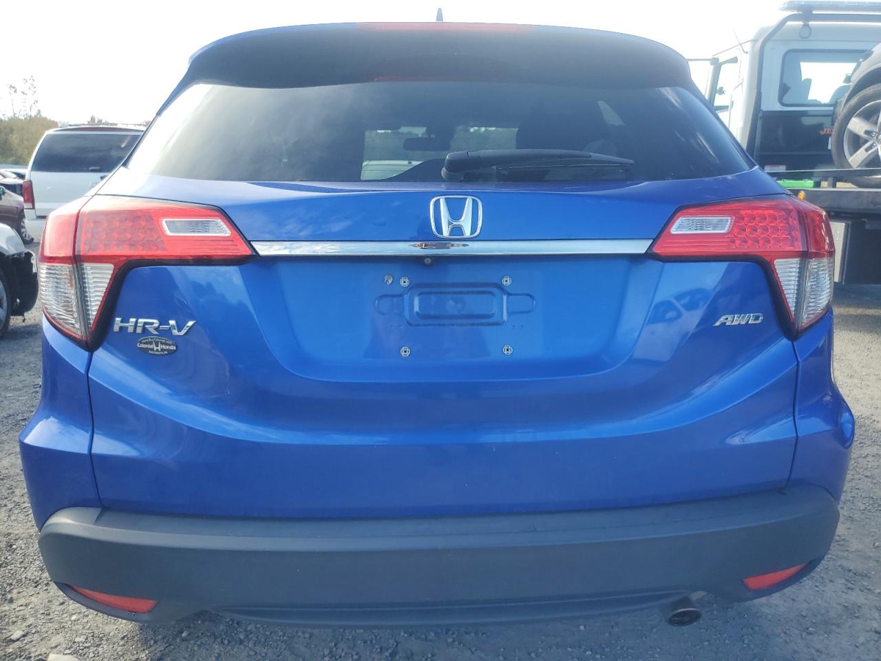 2020 Honda HR-V VIN 3CZRU6H57LM707462 Copart auction photo, front end / minor dent/scratches damage thumbnail 6